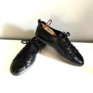 Ecco Women's Black Patent Leather Lace-up Sneakers EU41/US10-10.5